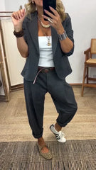 💎Ofertă limitată de 50% reducere💎Set jachetă și pantaloni cu guler pentru femei - Croială slim, material moale👖✨【40-100 kg】